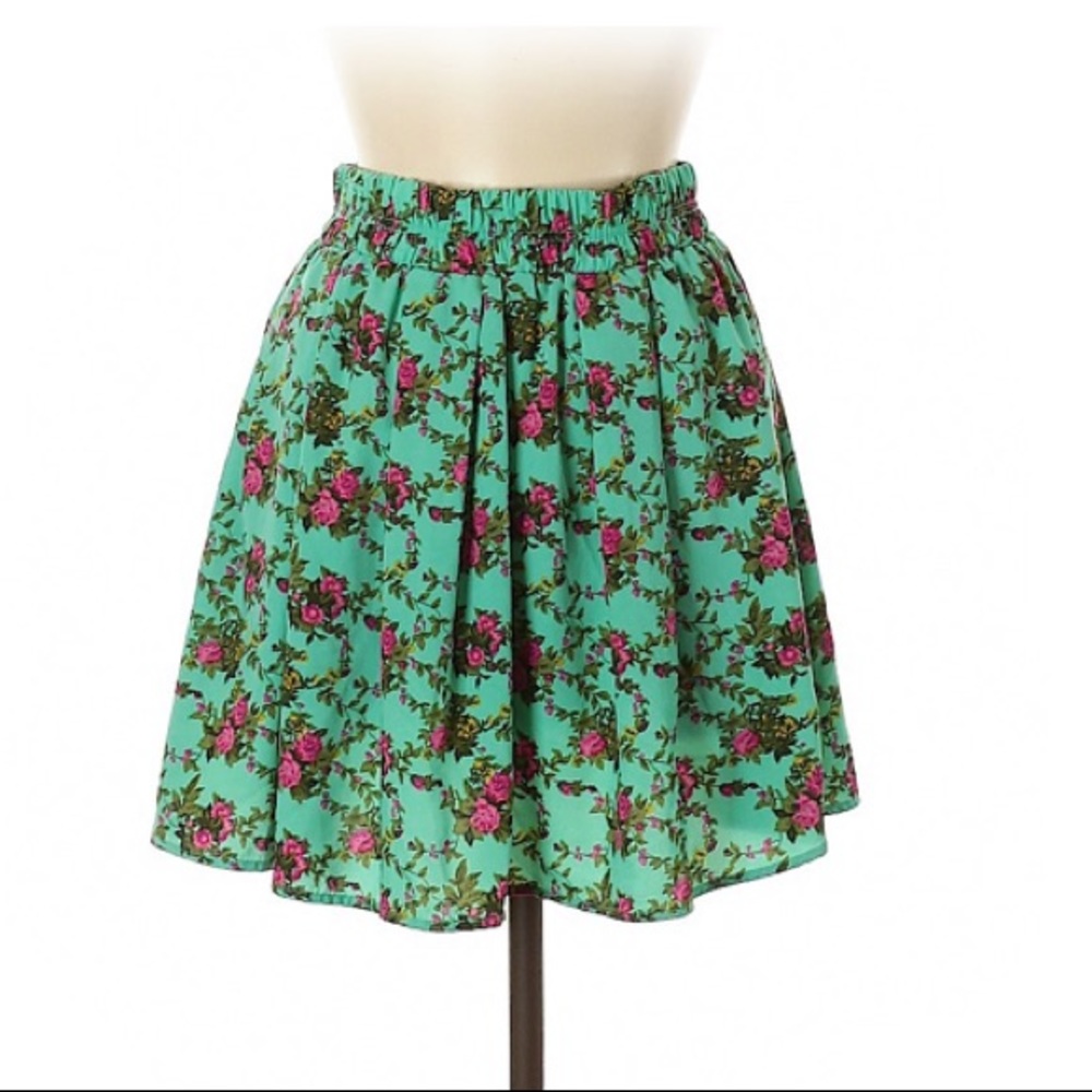 Forever 21 floral skirt